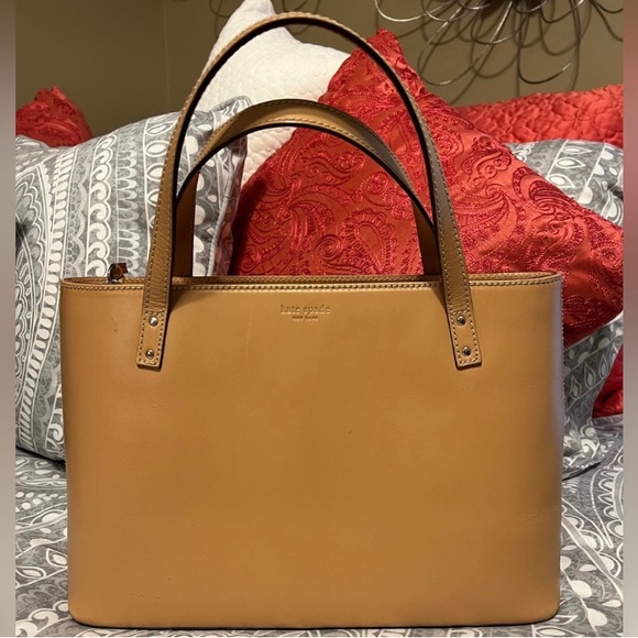 kate spade Bags Authentic Classy Kate Spade Camel Tote With Front